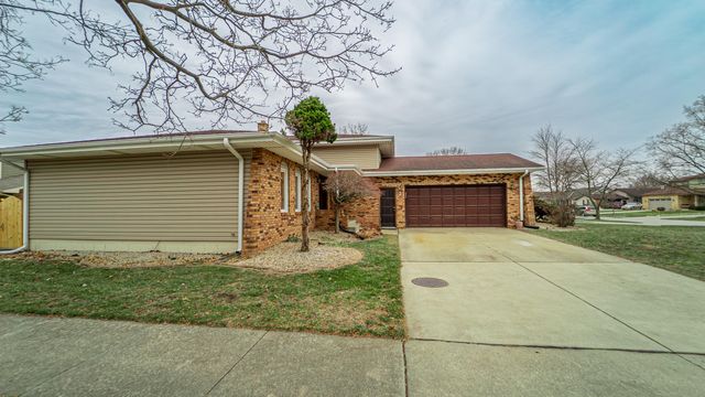 9439 Walnut Drive, Munster, IN 46321