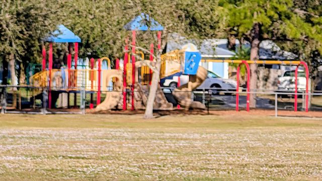 522 NW La Brea Avenue, Port St Lucie, FL 34983