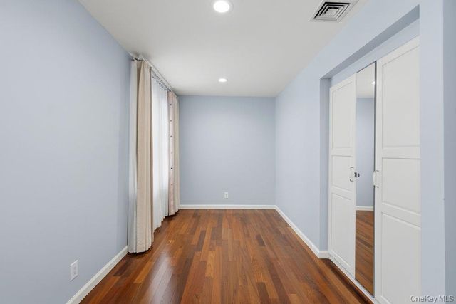 43 Hunt Drive, Jericho, NY 11753