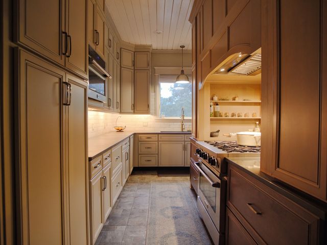 450 Lowe Branch Rd, Centerville, TN 37033