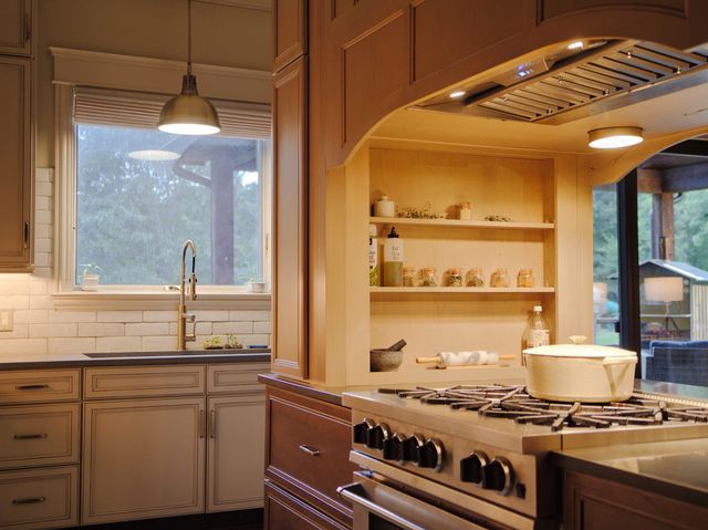 450 Lowe Branch Rd, Centerville, TN 37033