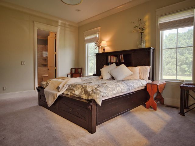 450 Lowe Branch Rd, Centerville, TN 37033