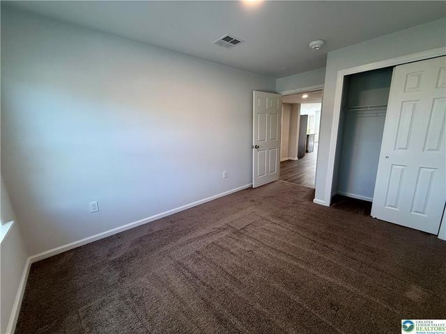 938 East 4th 201, Bethlehem City, PA 18015