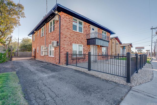 316 W Cypress St, San Antonio, TX 78212