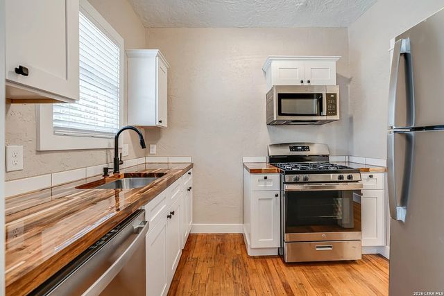 316 W Cypress St, San Antonio, TX 78212