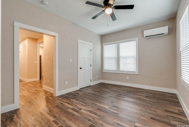 316 W Cypress St, San Antonio, TX 78212