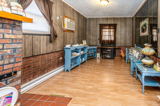 12754 Pease Road, Marion, IL 62959