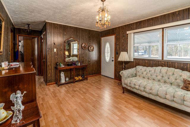 12754 Pease Road, Marion, IL 62959