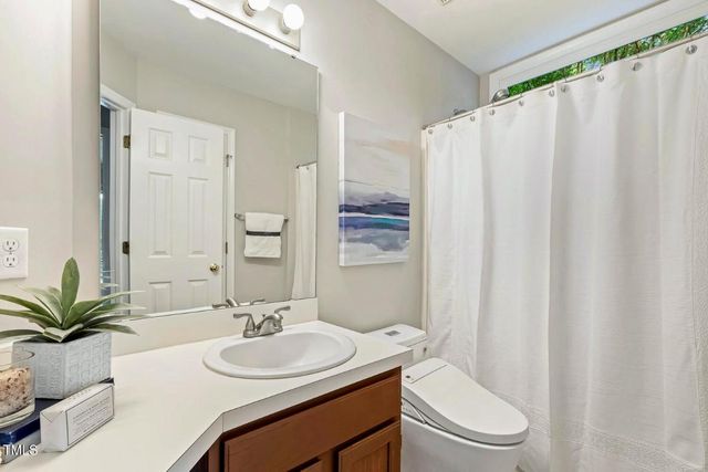 2105 Cardhu Way, Raleigh, NC 27603