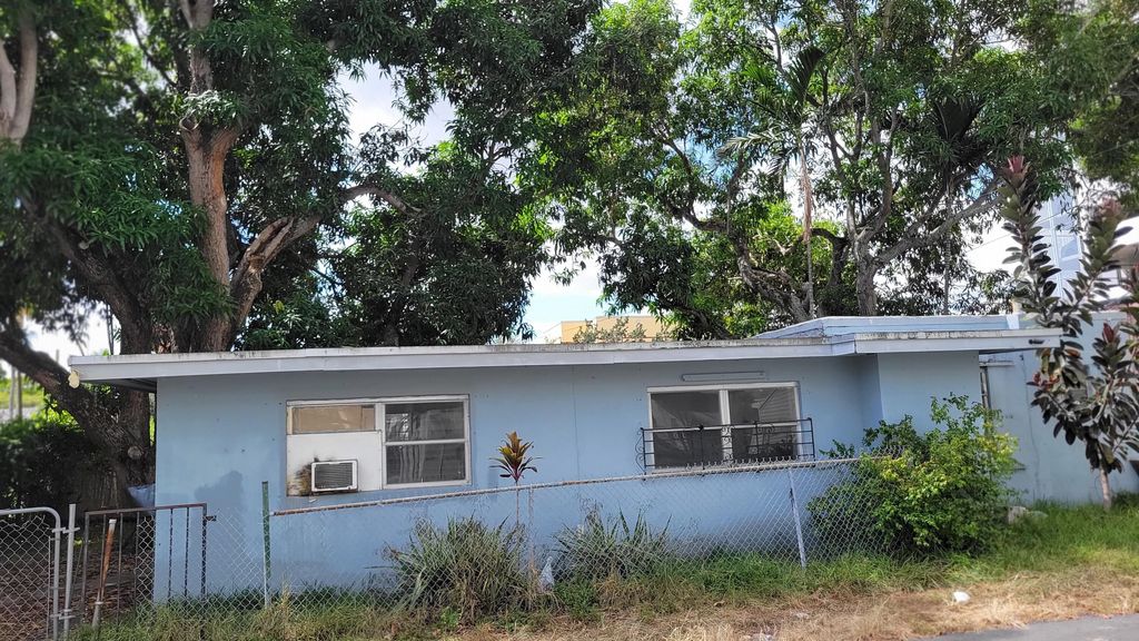 1735 JACKSON Street REAR, Hollywood, FL 33020