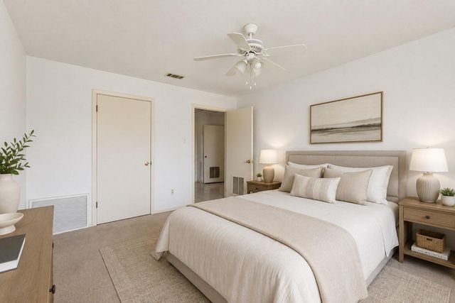 5714 Willowbend Boulevard, Houston, TX 77096