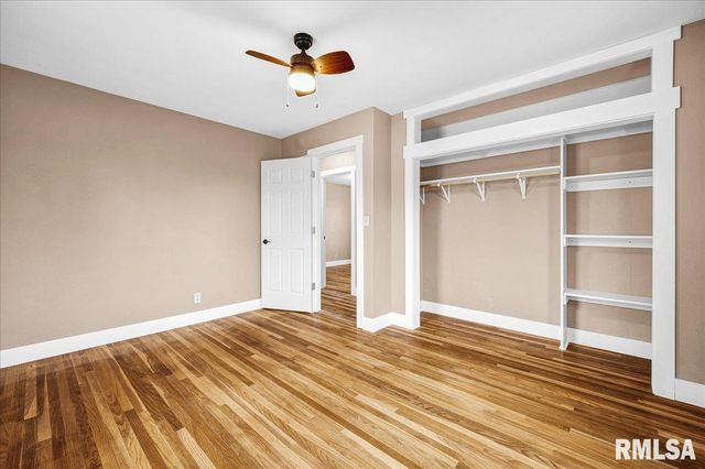 303 S HOLLYBROOK Drive, Chillicothe, IL 61523