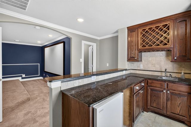 3801 Park Manor Court, Arlington, TX 76017