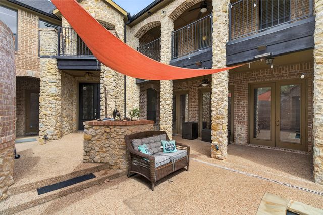 3801 Park Manor Court, Arlington, TX 76017