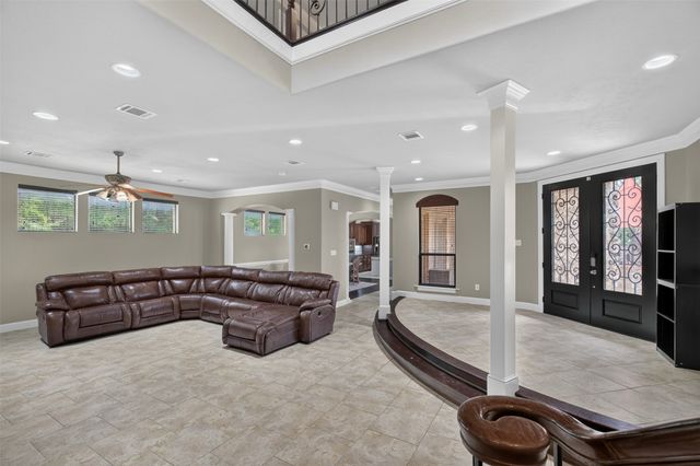 3801 Park Manor Court, Arlington, TX 76017