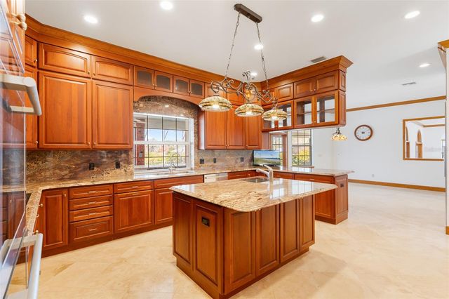 8133 OAKLAND PLACE, Orlando, FL 32819