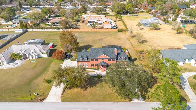 8133 OAKLAND PLACE, Orlando, FL 32819