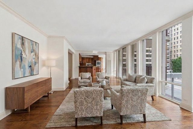 200 E Delaware Place 4DE, Chicago, IL 60611