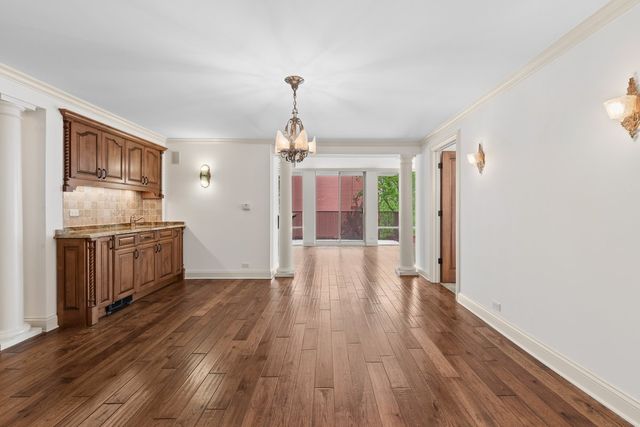 200 E Delaware Place 4DE, Chicago, IL 60611
