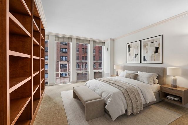200 E Delaware Place 4DE, Chicago, IL 60611