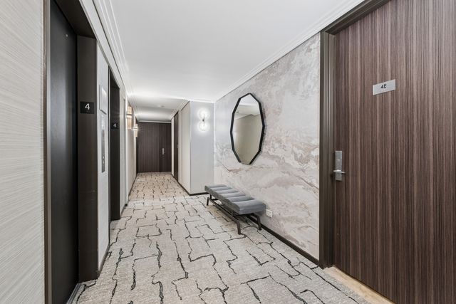 200 E Delaware Place 4DE, Chicago, IL 60611
