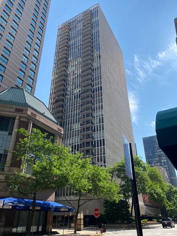 200 E Delaware Place 4DE, Chicago, IL 60611