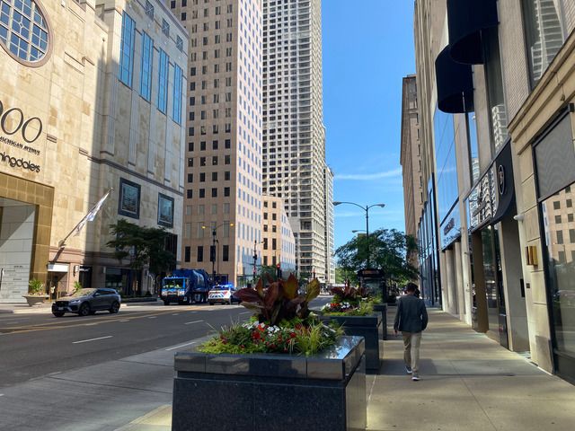 200 E Delaware Place 4DE, Chicago, IL 60611