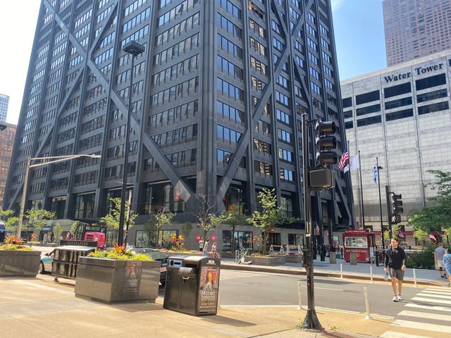 200 E Delaware Place 4DE, Chicago, IL 60611