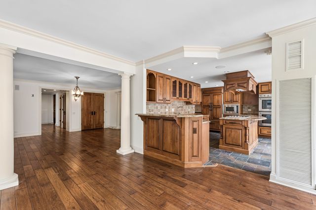 200 E Delaware Place 4DE, Chicago, IL 60611