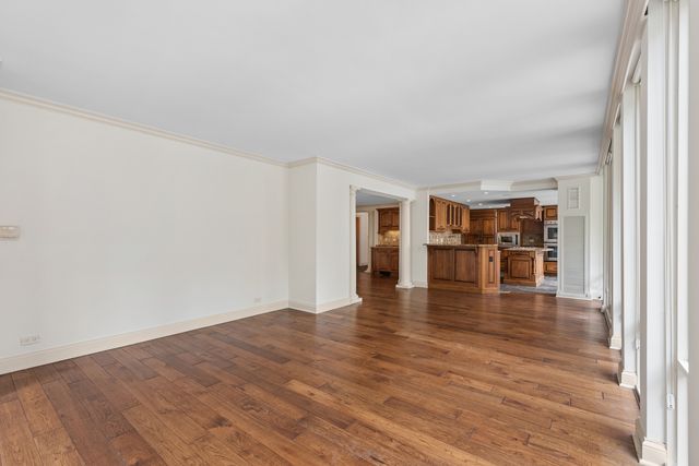 200 E Delaware Place 4DE, Chicago, IL 60611