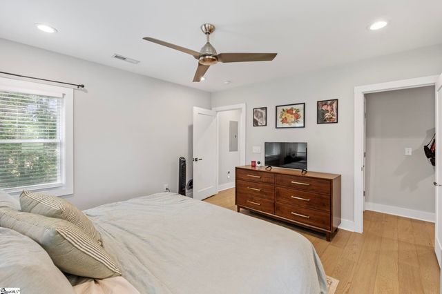 10 Walker Road, Piedmont, SC 29673