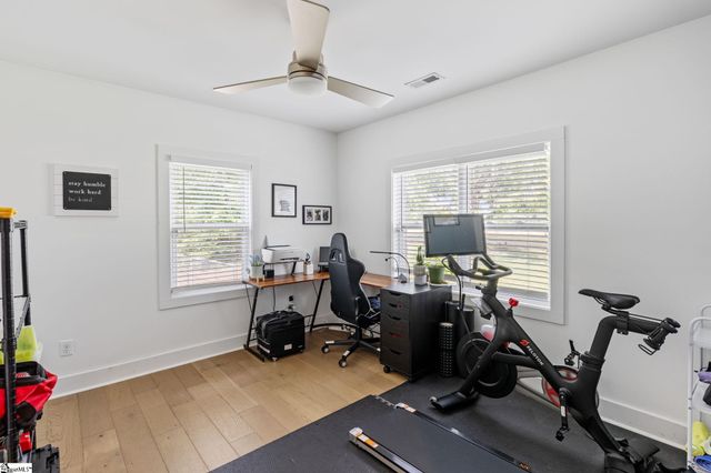 10 Walker Road, Piedmont, SC 29673
