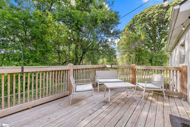 10 Walker Road, Piedmont, SC 29673