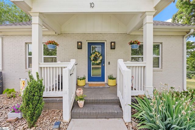 10 Walker Road, Piedmont, SC 29673