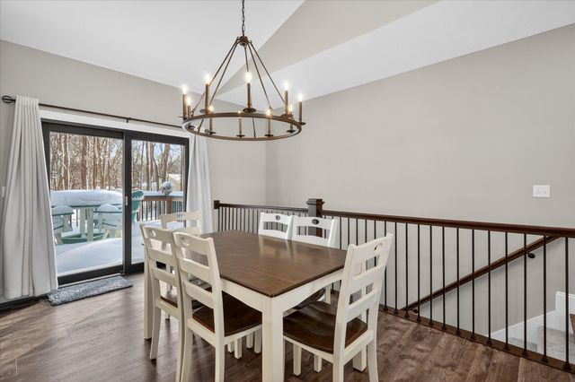 53736 Terre Verde Hills Court, South Bend, IN 46628