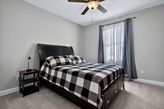 53736 Terre Verde Hills Court, South Bend, IN 46628