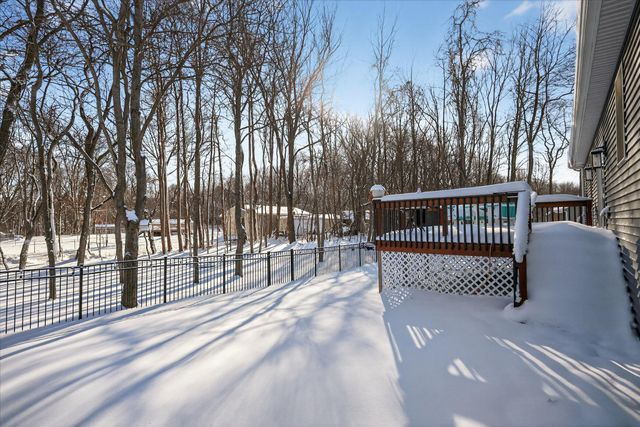 53736 Terre Verde Hills Court, South Bend, IN 46628