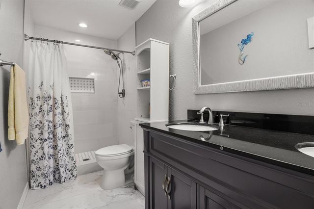 416 BARBADOS CIRCLE, Lakeland, FL 33803