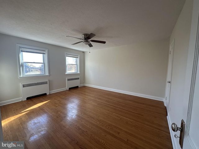 2919 N BROOM ST, Wilmington, DE 19802