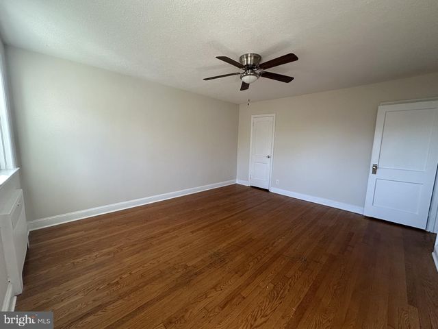 2919 N BROOM ST, Wilmington, DE 19802