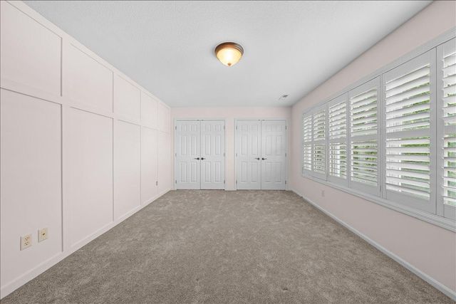 11605 Ivywood Trail, Woodbury, MN 55129