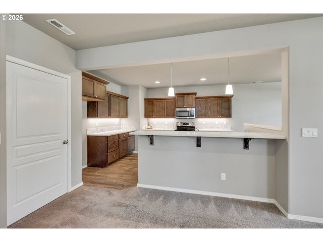 1631 22ND Ave, Forest Grove, OR 97116