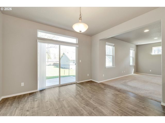 1631 22ND Ave, Forest Grove, OR 97116