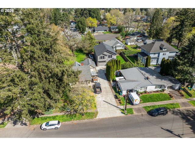 1631 22ND Ave, Forest Grove, OR 97116