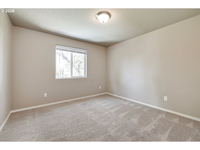 1631 22ND Ave, Forest Grove, OR 97116