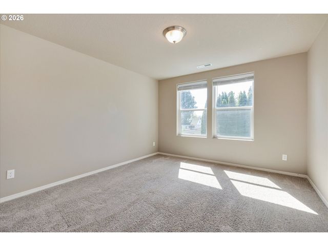 1631 22ND Ave, Forest Grove, OR 97116