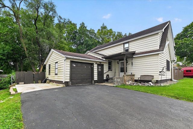 6023 Merrill Street, Mcfarland, WI 53558