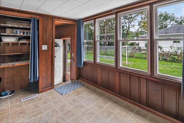 6023 Merrill Street, Mcfarland, WI 53558