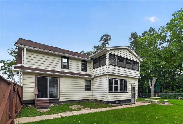 6023 Merrill Street, Mcfarland, WI 53558
