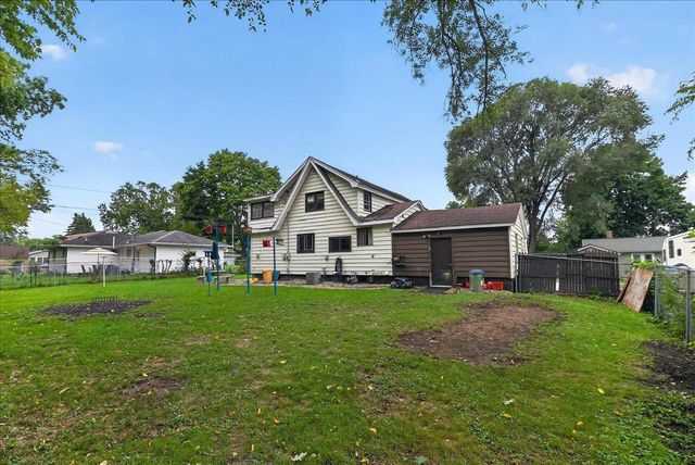 6023 Merrill Street, Mcfarland, WI 53558